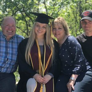 Meet your Posher, Kim